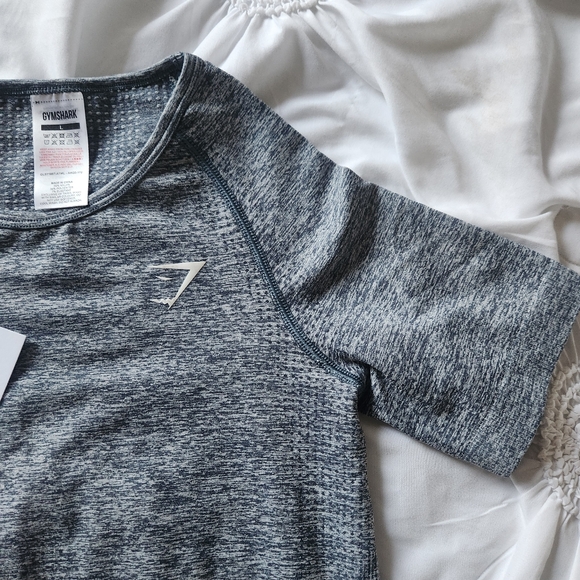 Gymshark Vital Seamless Short Sleeve Tee - Picture 3 of 7